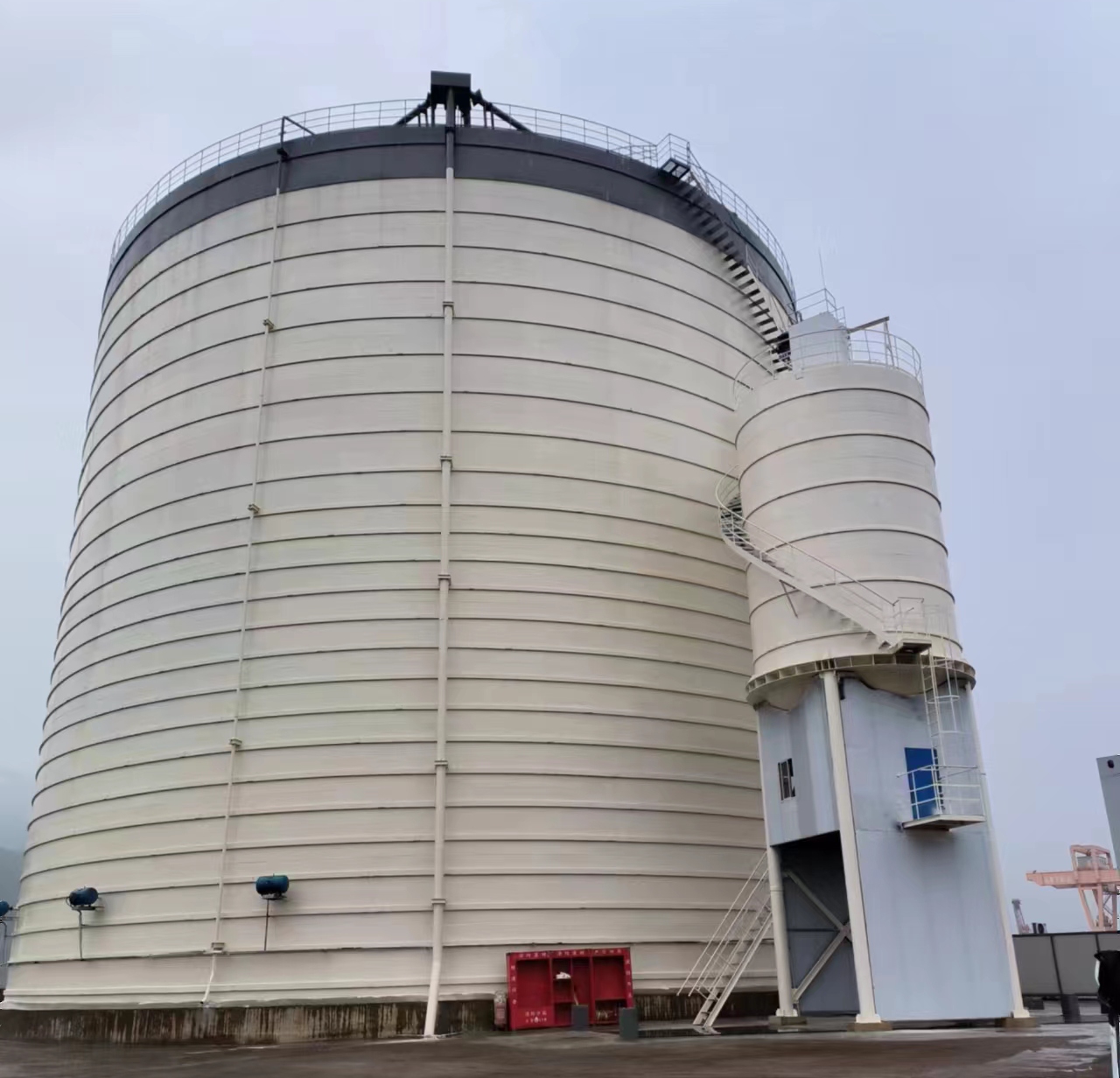 辽阳10万吨水泥钢板库